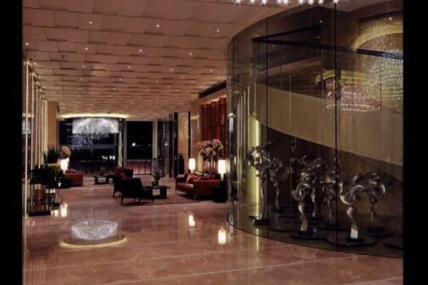 重庆特色锤子按摩,一锤下去,全身舒畅! 重庆特色锤子按摩,一锤下去,全身舒畅!